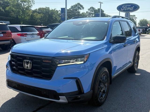 2024 Honda Pilot TrailSport in Diffused Sky Pearl — front three-quarter view