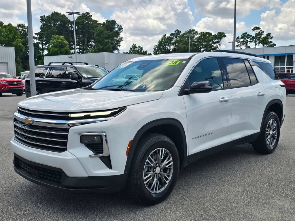 2025 Chevrolet Traverse LT in Summit White — front three-quarter view